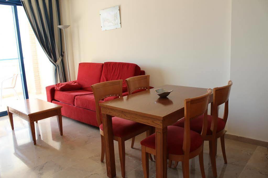 Victoria Beach Apartments Калпе Екстериор снимка