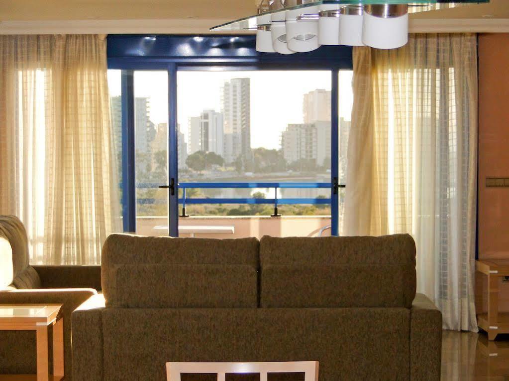 Victoria Beach Apartments Калпе Екстериор снимка