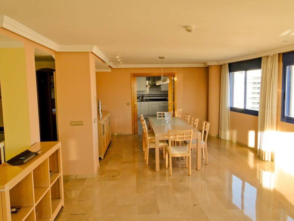 Victoria Beach Apartments Калпе Екстериор снимка