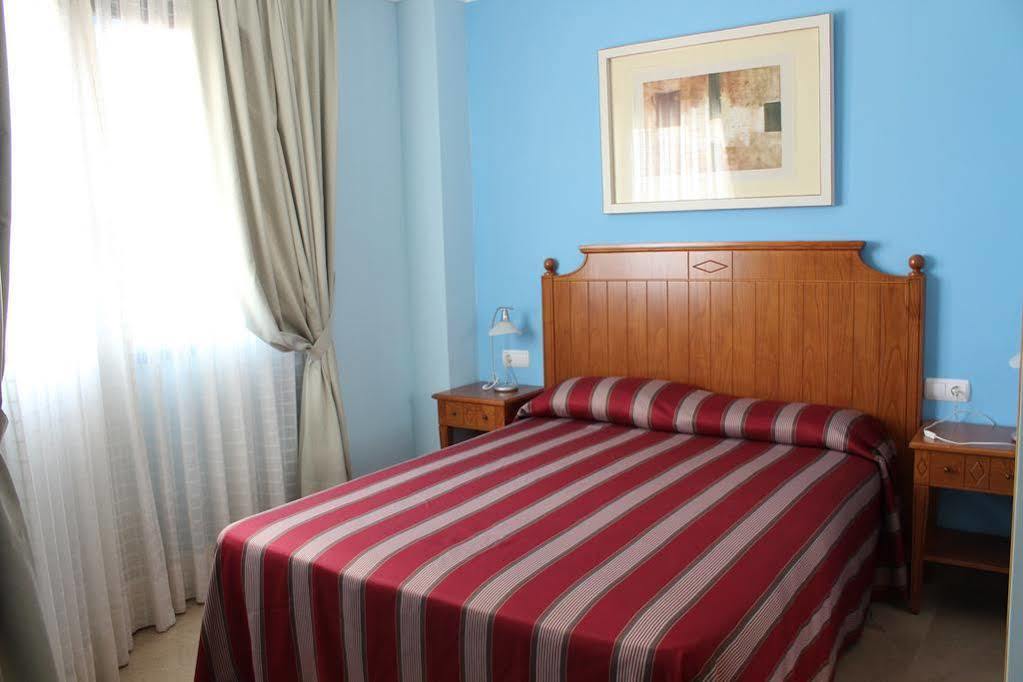 Victoria Beach Apartments Калпе Екстериор снимка