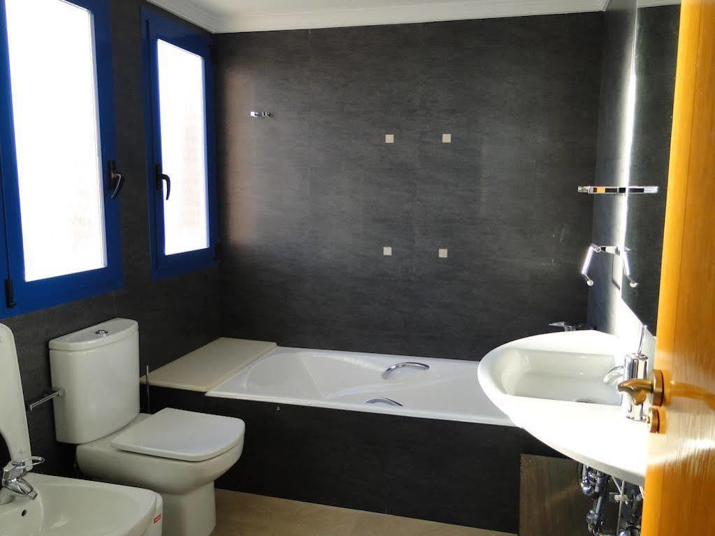 Victoria Beach Apartments Калпе Екстериор снимка