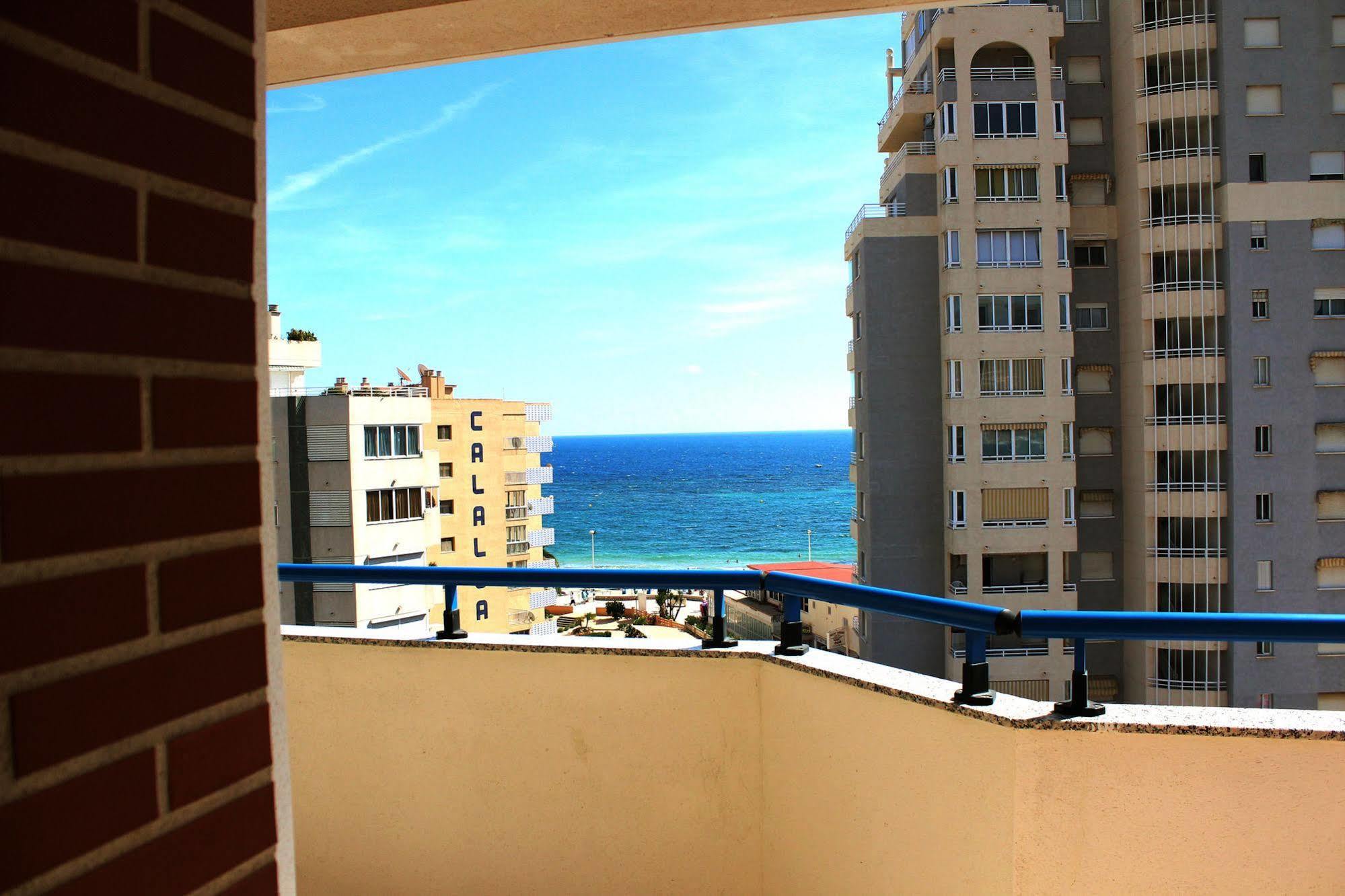Victoria Beach Apartments Калпе Екстериор снимка