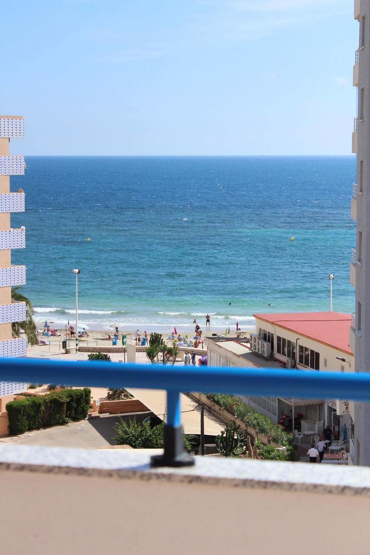 Victoria Beach Apartments Калпе Екстериор снимка